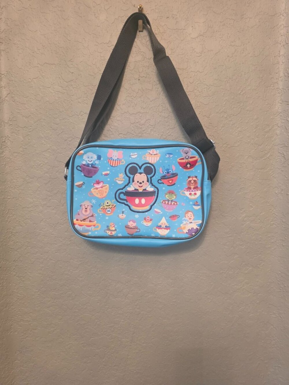 Disney Parks Mickey Mouse Kids Blue Crossbody Travel Bag Purse GUC - Picture 3 of 10
